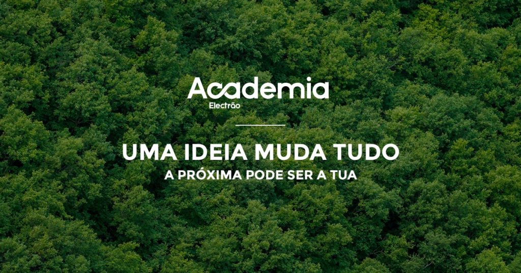 <span class="data" style="color:#6cca98">May</span><br/>2nd edition of Academia Electrão ends with 78 applications