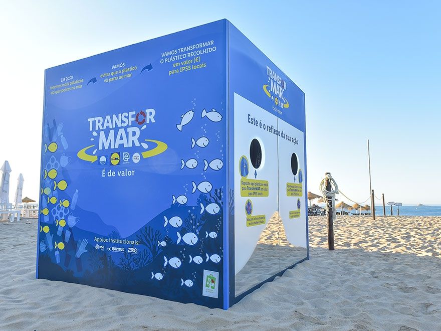 <span class="data" style="color:#6cca98">March</span><br/>More than 47 tonnes of plastic were collected in the 3rd edition of TransformMAR